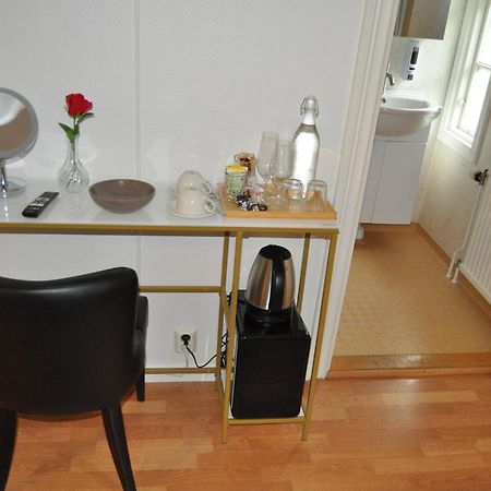 Langstorp 200 Gaesthem I Hoeoer Vaenster Luaran gambar